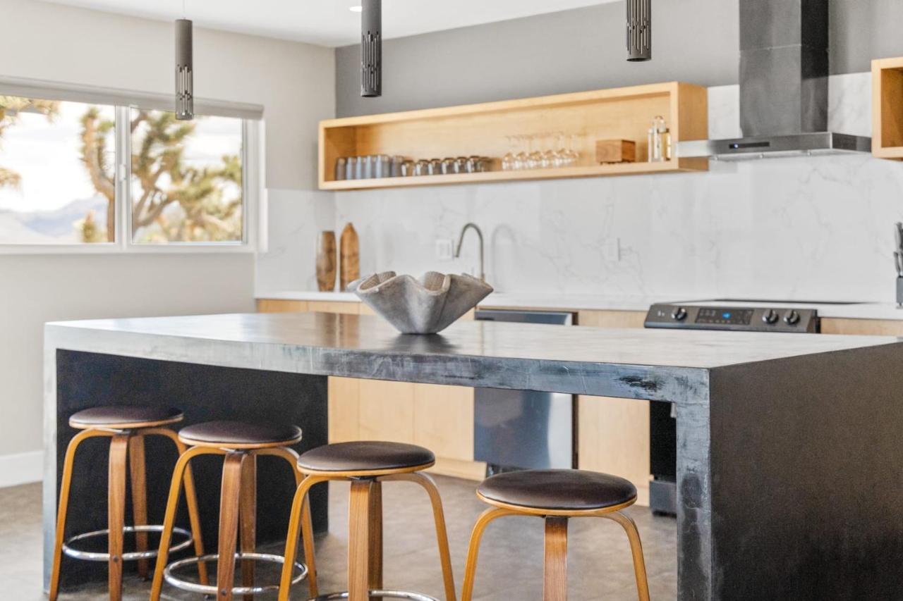 Luxury Retreat Villa Joshua Tree Exterior photo